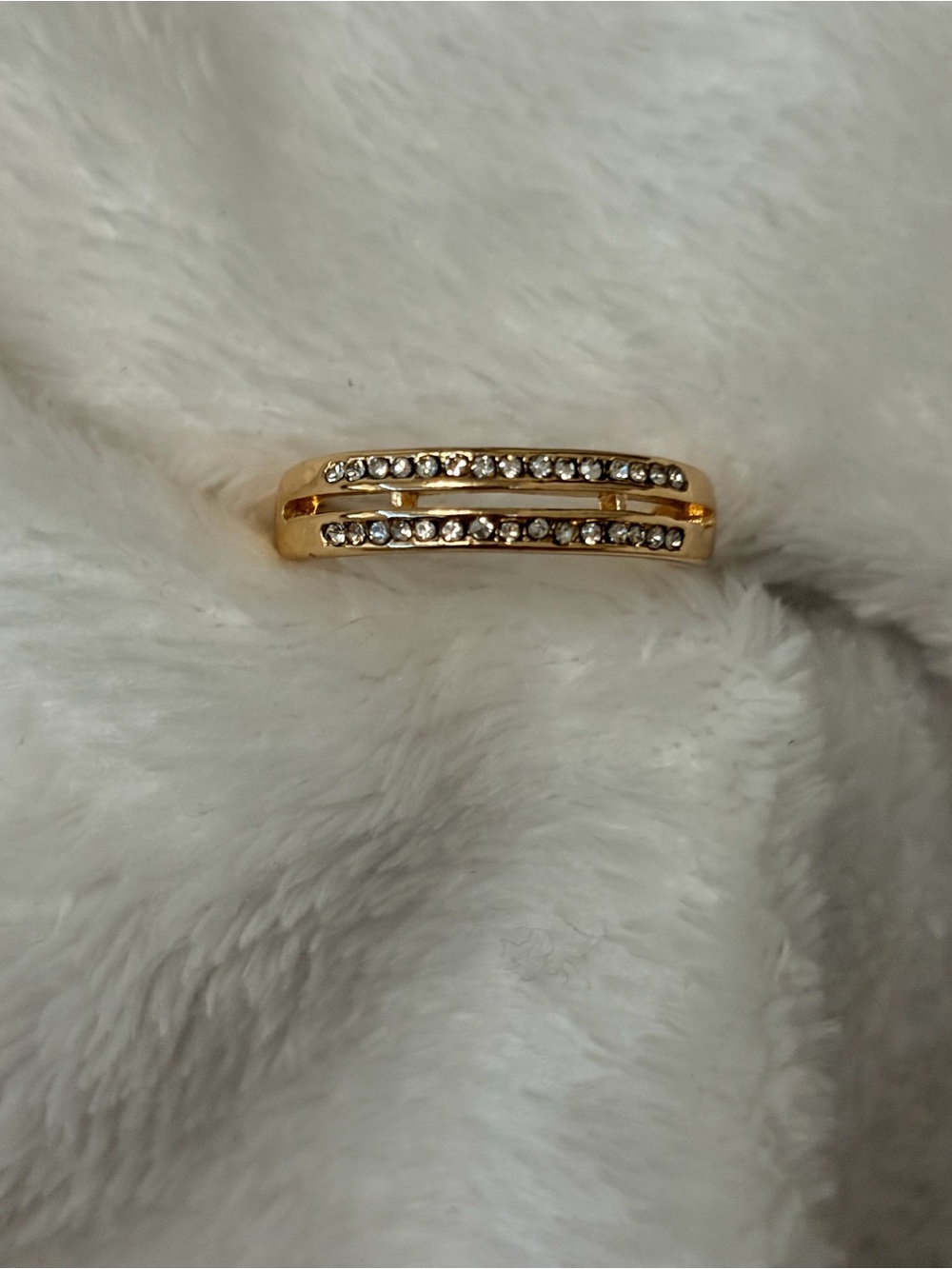 Guess Gold Crystal Double-Row Band Ring